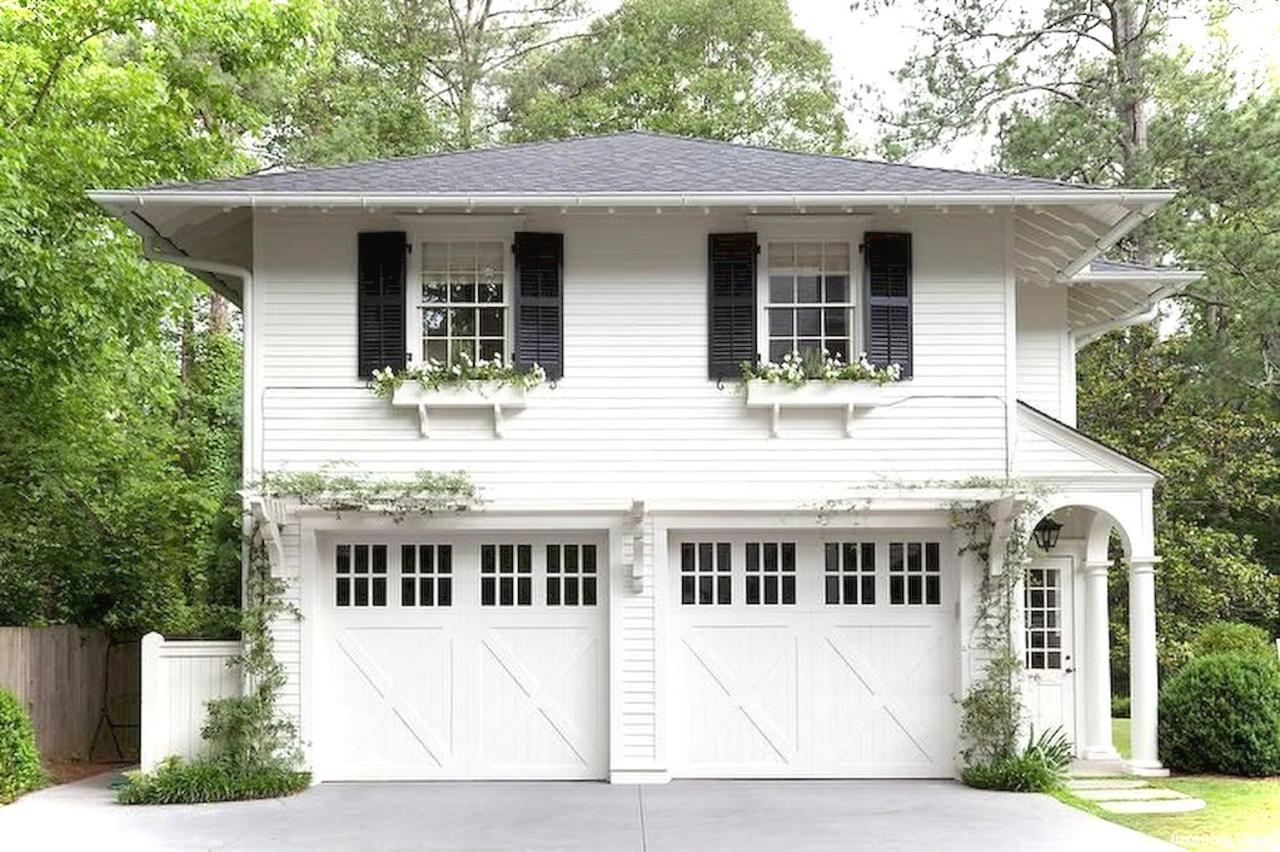 44 Best Small Cottage House Exterior 35 with Garage in 2020