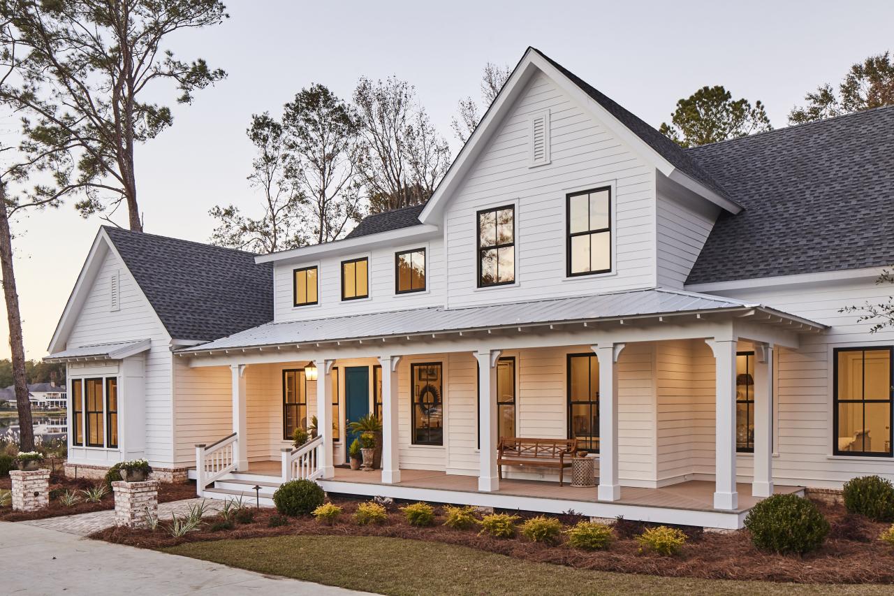 Designed by Todd M. Wilson and built by Southern Living Custom Builder