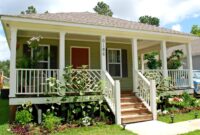 Excellent American Craftsman One Story House Plans With Porch Bungalow