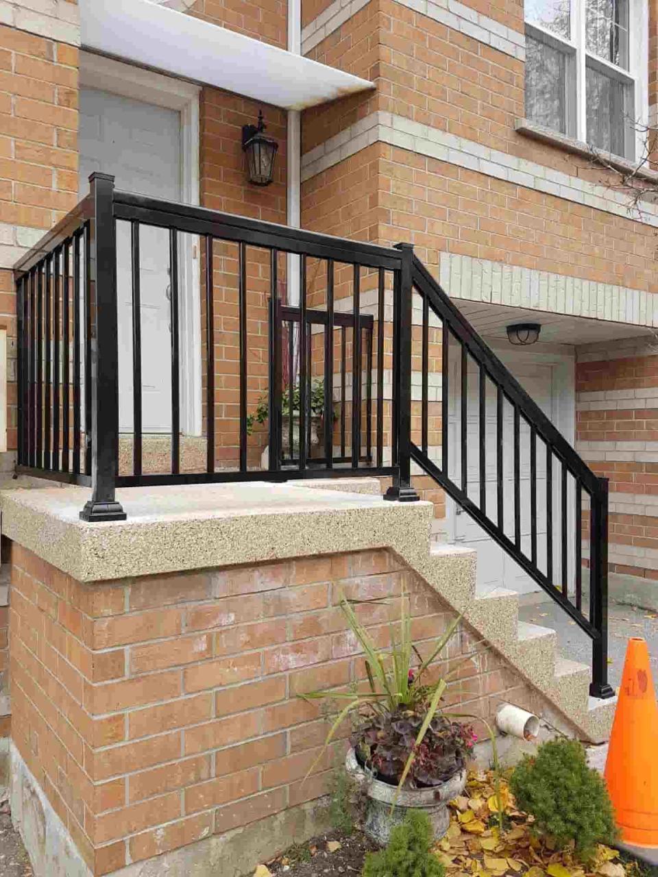 Aluminum Porch Railings, Enclosure System, Colors & Suppliers