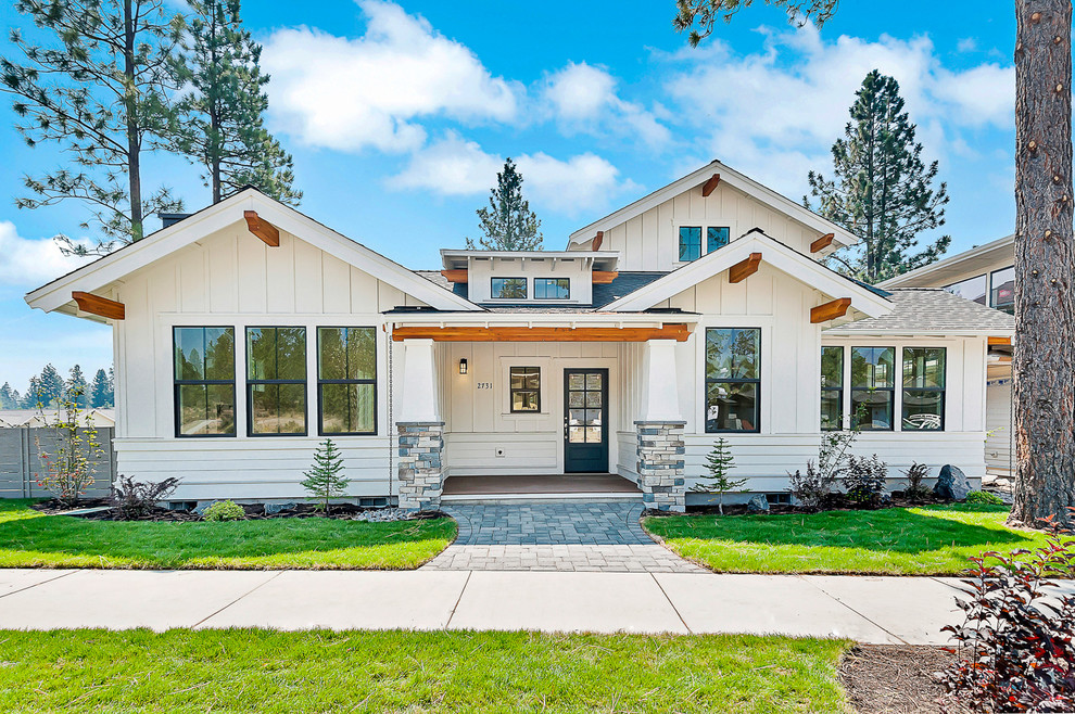 Modern Farmhouse Craftsman Exterior Portland by Townsend Interiors