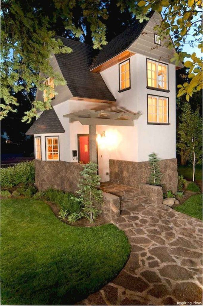60+ Beautiful Small Cottage House Exterior Ideas Tiny house towns