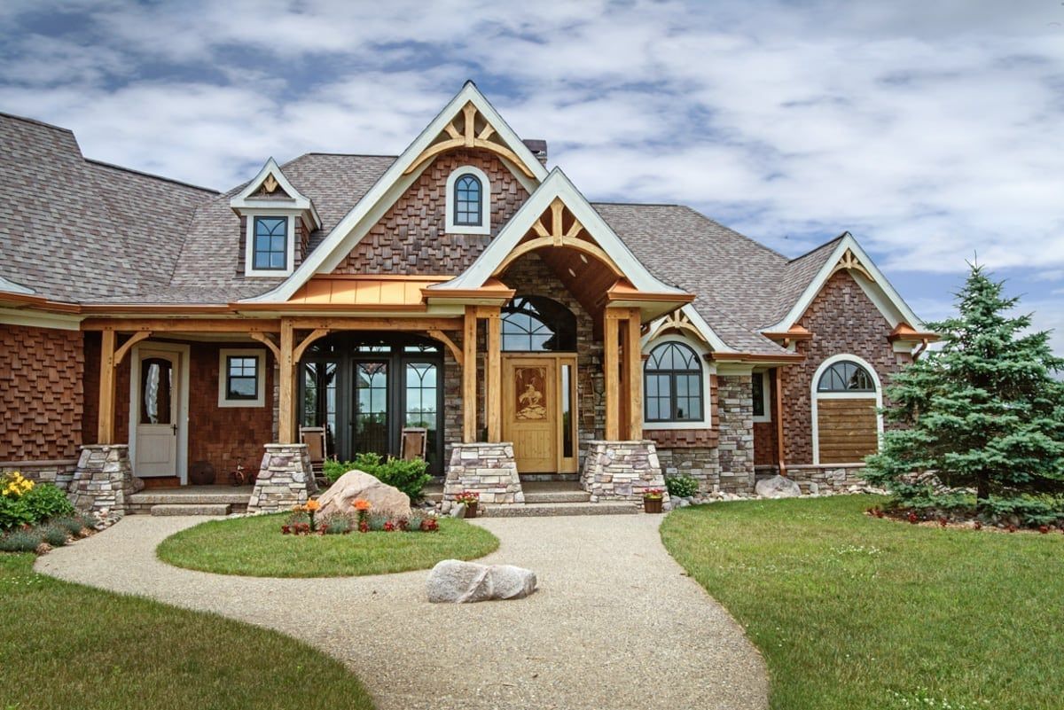 Battle Creek Residence Craftsman Timber Home Craftsman home