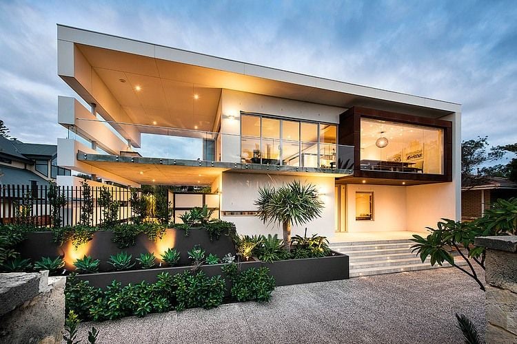 10 Reasons We Disagree with RectangularShape House Designs