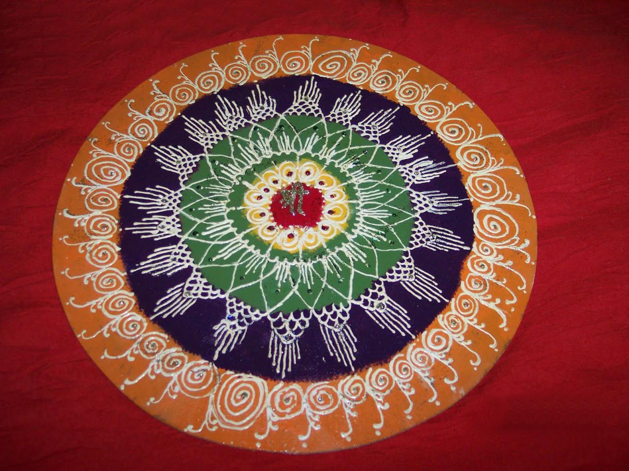 Best Rangoli Designs for Diwali 2016 Free Hand Rangoli with Colors
