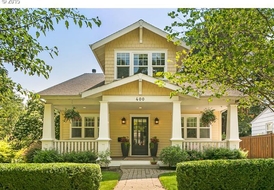View 16 photos of this 5 bed, 4.0 bath, 4000 sqft Single Family that